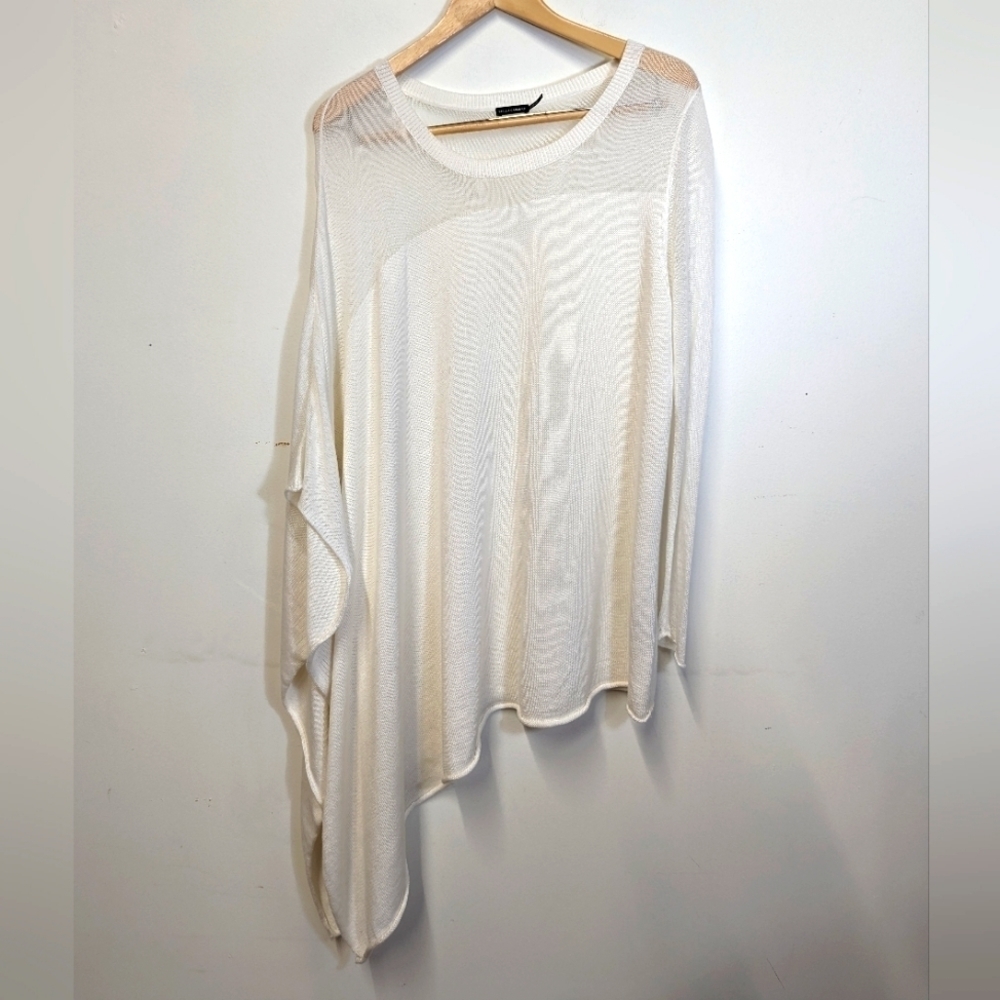 STELLA Carakasi Unique White Asymmetrical Lightweight Draped Sweater M Knit Mesh
